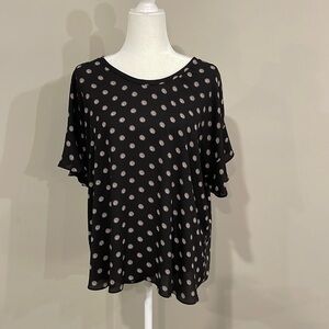 LOFT Short sleeve mixed media blouse.